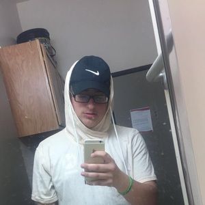 Meet your Posher, Ian